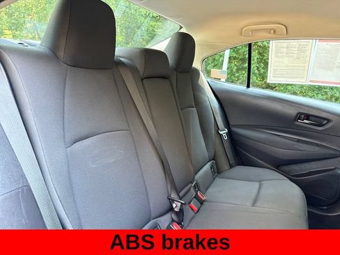 Used 2024 Toyota Corolla LE FWD image 25