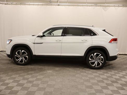 Used 2021 Volkswagen Atlas Cross Sport SEL Premium w/ Luggage Net & Mats Package image 2