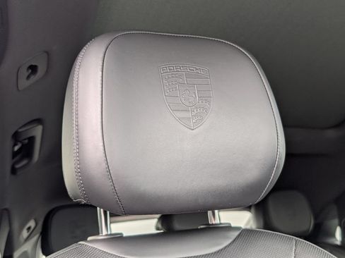 Certified 2023 Porsche Cayenne Platinum Edition AWD/4WD image 18