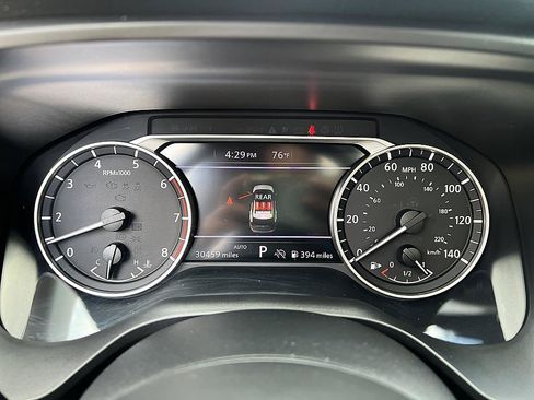 Used 2024 Nissan Rogue SV w/ SV Premium Package AWD/4WD image 14