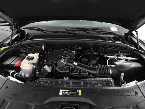 Used 2021 Jeep Grand Cherokee L Limited image 33