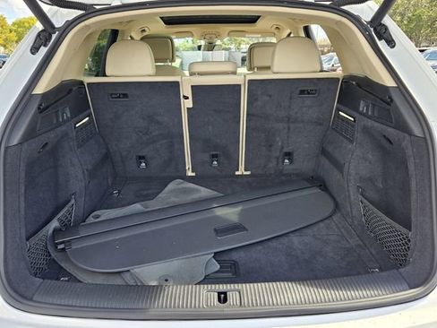 Used 2018 Audi Q5 2.0T Premium Plus w/ Premium Plus Package image 14