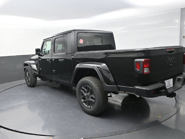 New 2026 Jeep Gladiator Sport AWD/4WD image 6