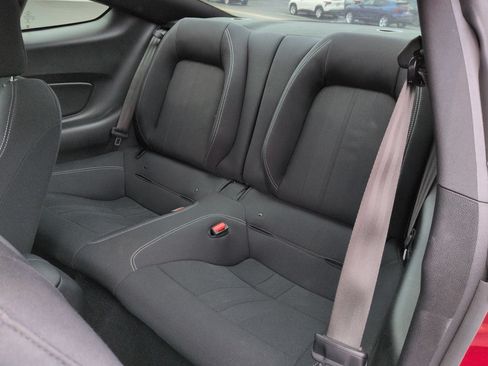 Used 2021 Ford Mustang Coupe RWD image 23