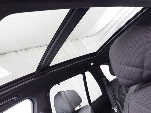 Certified 2023 BMW X5 xDrive45e w/ Executive Package image 15