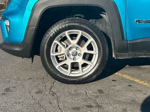 Used 2021 Jeep Renegade Latitude w/ Convenience Group image 25