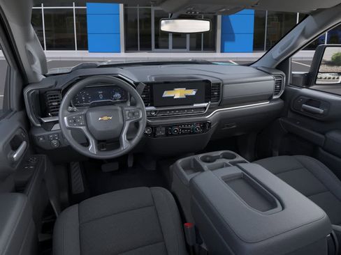Used 2024 Chevrolet Silverado 3500 LT w/ Convenience Package AWD/4WD image 15
