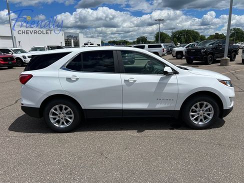 Certified 2021 Chevrolet Equinox LT AWD/4WD image 8