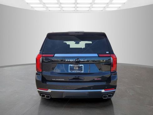 New 2026 GMC Yukon XL Denali w/ Denali Reserve Package AWD/4WD image 5