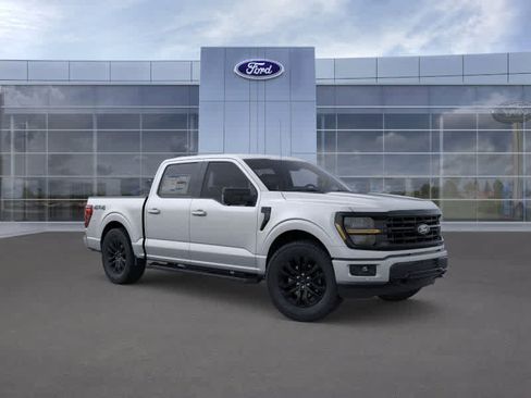 New 2026 Ford F150 XLT w/ Equipment Group 302A MID AWD/4WD image 7