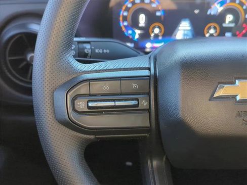 Used 2024 Chevrolet Colorado W/T w/ Safety Package image 11