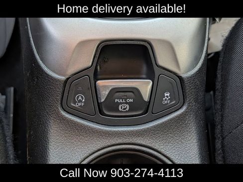 Used 2020 Jeep Compass Latitude AWD/4WD image 17