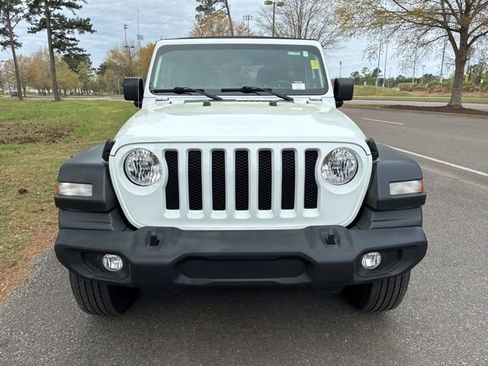 Used 2020 Jeep Wrangler Unlimited Sport S image 32