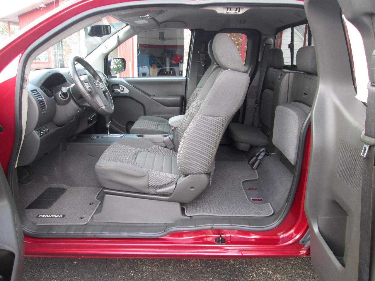 Used 2020 Nissan Frontier SV AWD/4WD image 22