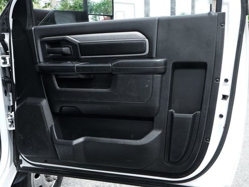 Used 2021 RAM 4500 Tradesman RWD image 34