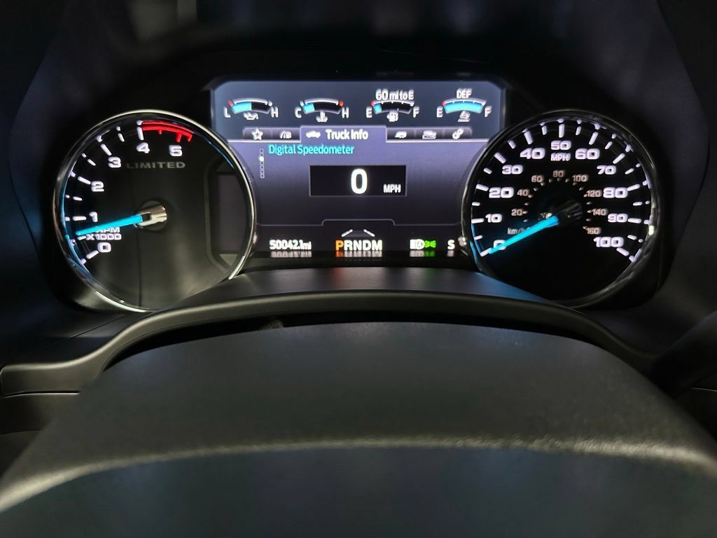 Used 2022 Ford F350 Limited AWD/4WD image 26