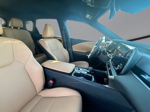 Used 2025 Lexus RX 350 FWD w/ Technology Package image 16