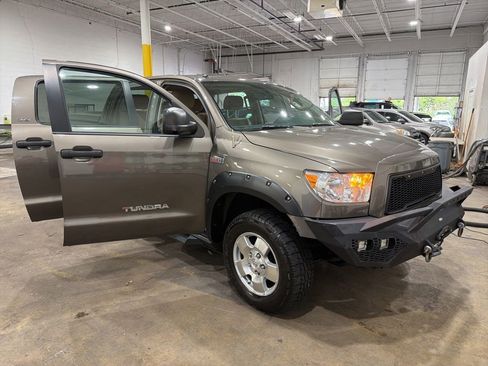 Used 2012 Toyota Tundra 4x4 CrewMax w/ TRD Off-Road Pkg image 23