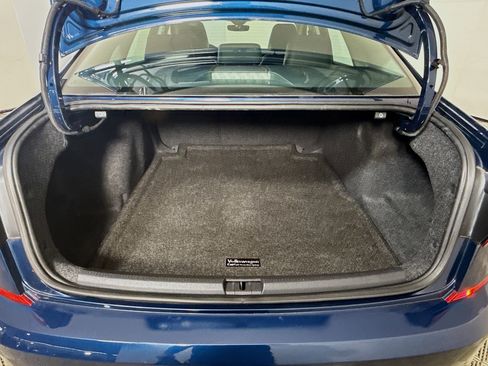 Used 2020 Volkswagen Passat 2.0T SE w/ Sunroof Package image 35