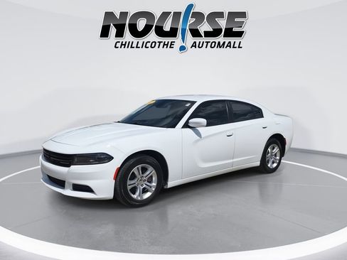 Used 2022 Dodge Charger SXT RWD image 4
