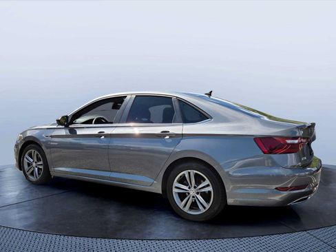 Used 2020 Volkswagen Jetta R-Line FWD image 4