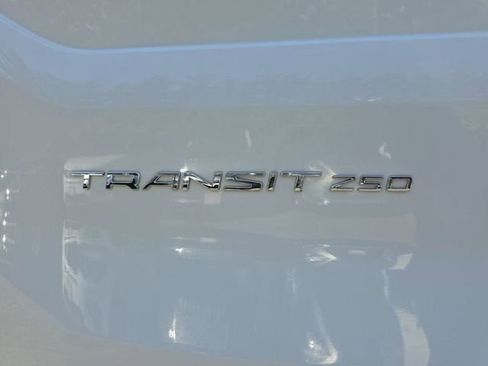 Used 2015 Jeep Cherokee Limited w/ Luxury Group AWD/4WD image 25