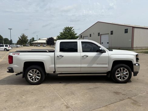 Used 2018 Chevrolet Silverado 1500 LTZ w/ Sport Package AWD/4WD image 25
