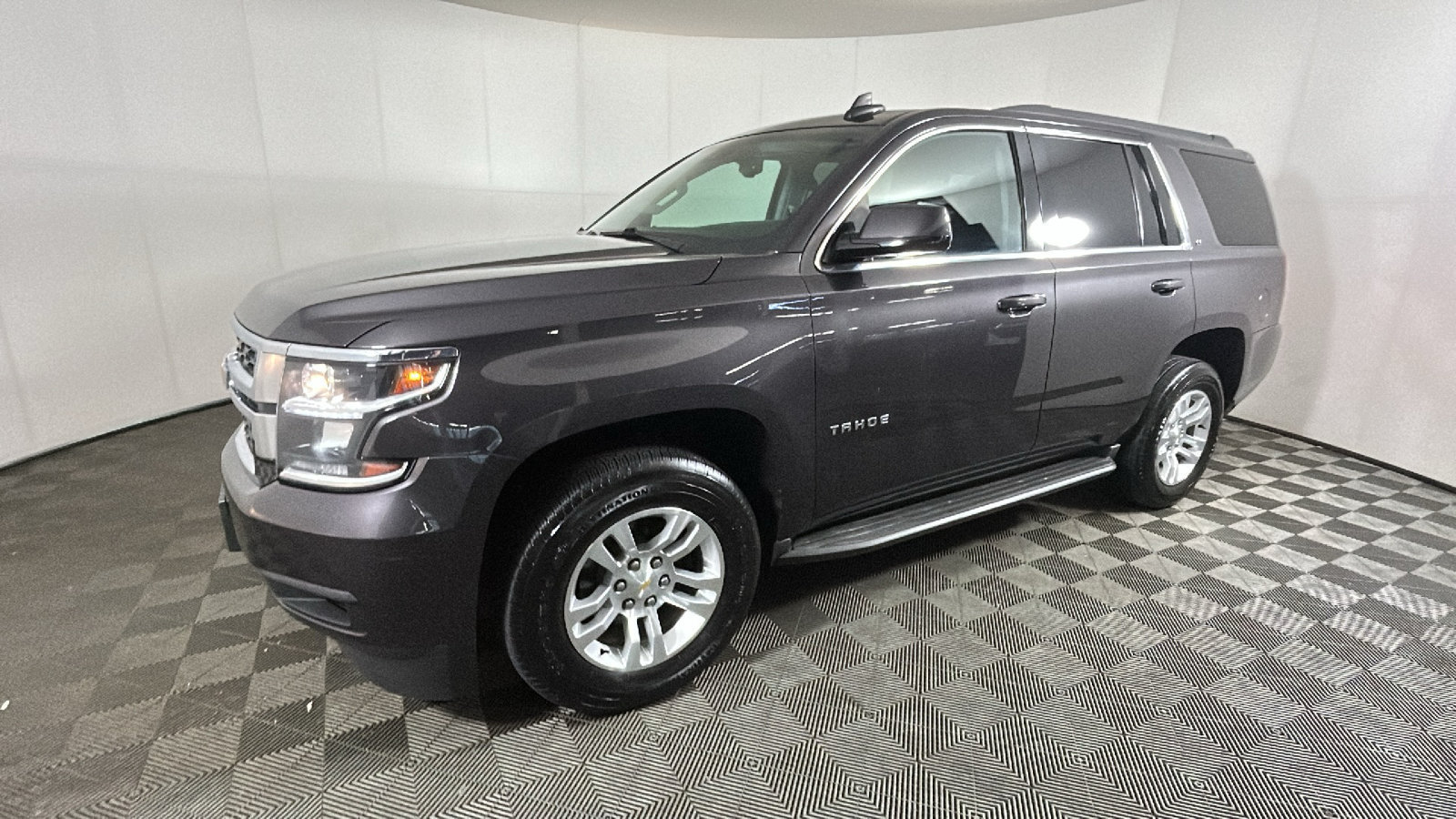 Used 2015 Chevrolet Tahoe LT w/ Max Trailering Package AWD/4WD image 8