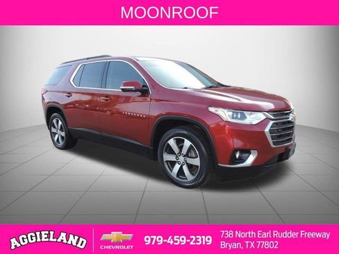 Used 2020 Chevrolet Traverse LT w/ LT Premium Package image 1