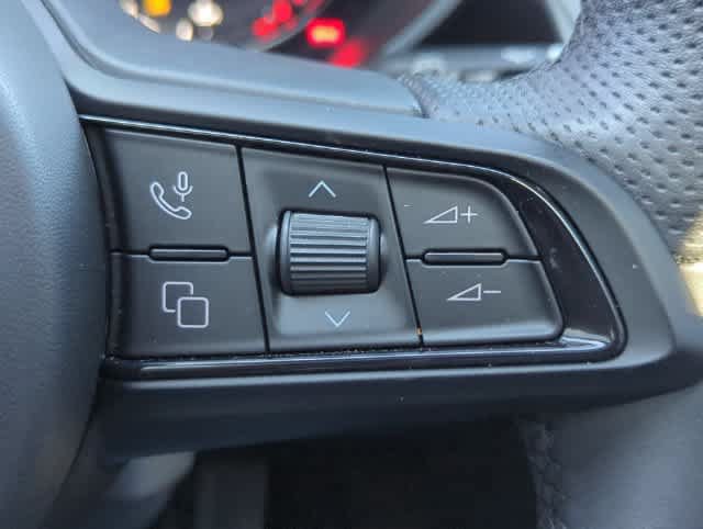 Used 2025 Alfa Romeo Giulia AWD image 26