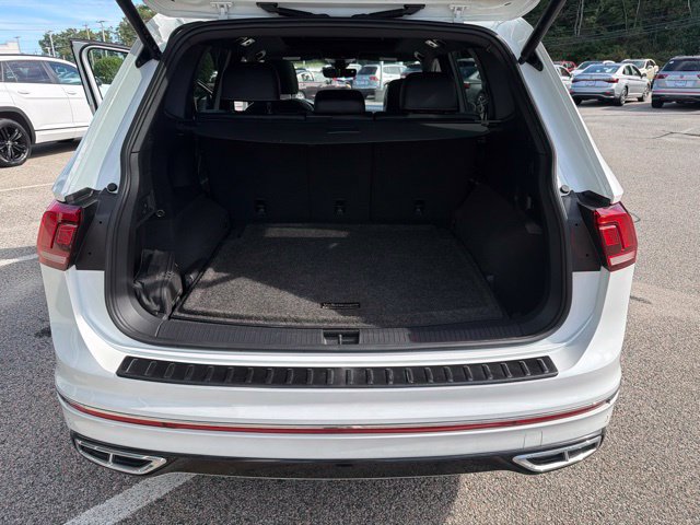 Certified 2023 Volkswagen Tiguan SEL R-Line AWD/4WD image 21