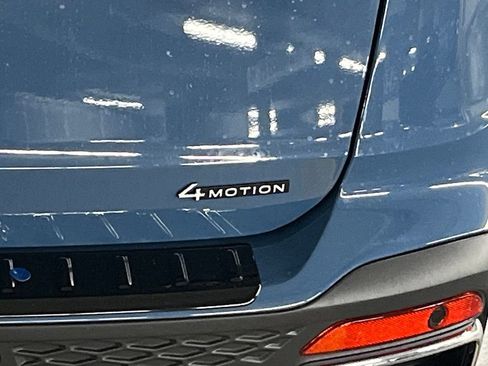 New 2026 Volkswagen Taos SEL AWD/4WD image 35