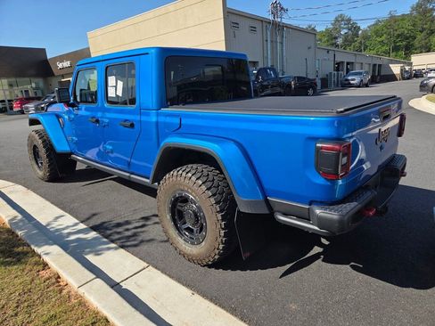 Used 2021 Jeep Gladiator Rubicon w/ Uconnect 4C Nav & Sound Group AWD/4WD image 4