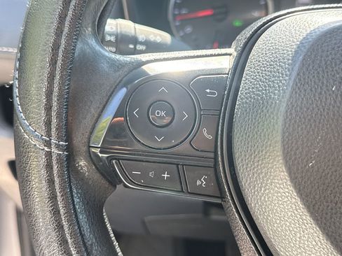 Used 2020 Toyota RAV4 XLE FWD image 33