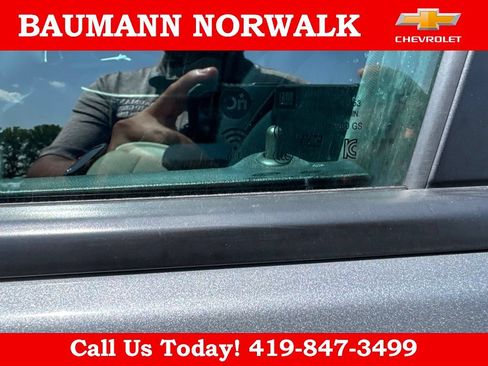 Used 2023 Chevrolet TrailBlazer LT FWD image 13