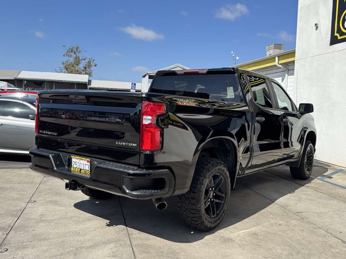 Used 2021 Chevrolet Silverado 1500 Custom Trail Boss AWD/4WD image 10
