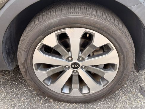 Used 2020 Kia Telluride S AWD/4WD image 15