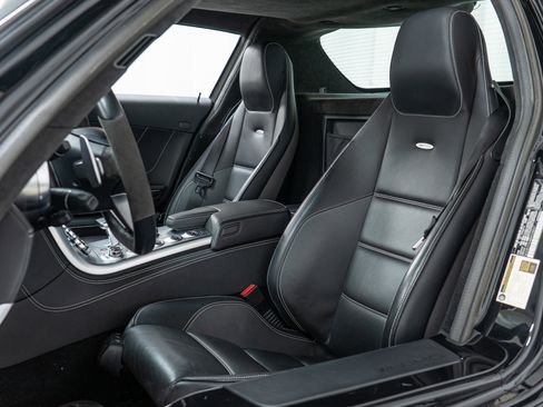 Used 2011 Mercedes-Benz SLS AMG Coupe image 17