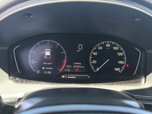 Used 2024 Honda Civic Sport image 10