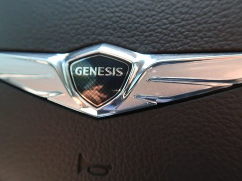 Used 2019 Genesis G70 3.3T Advanced w/ Prestige Package RWD image 43