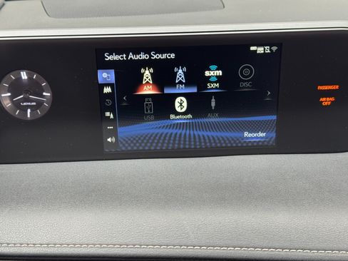 Used 2022 Lexus UX 200 w/ Accessory Package (Z2) FWD image 23