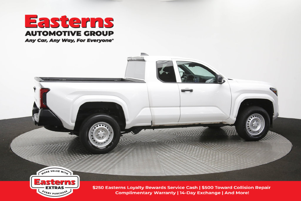 Used 2025 Toyota Tacoma SR RWD image 40