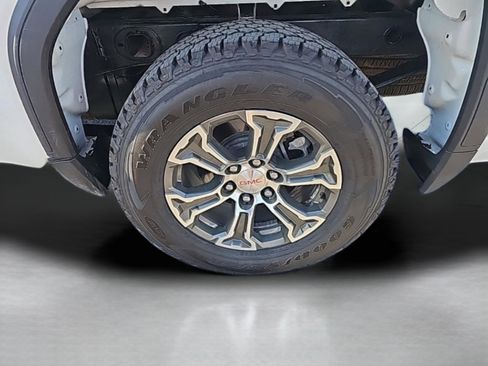 Used 2022 GMC Sierra 1500 Pro w/ Pro Value Package AWD/4WD image 12