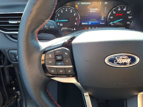 Used 2024 Ford Explorer ST-Line w/ Class IV Trailer Tow Package AWD/4WD image 20