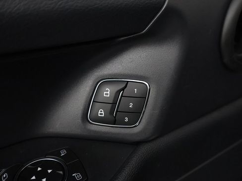 Used 2022 Ford Expedition Max XLT AWD/4WD image 39