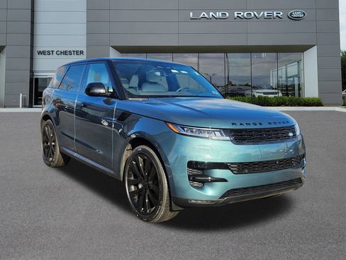 New 2026 Land Rover Range Rover Sport SE image 2