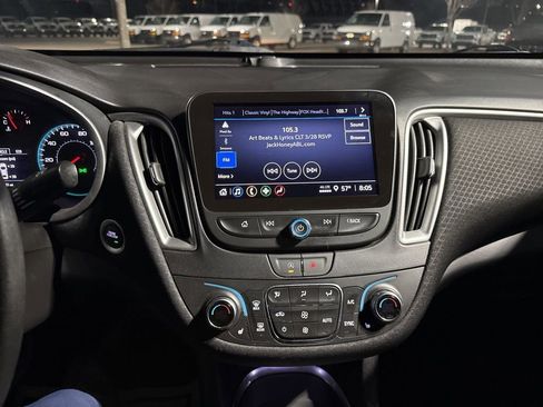 Used 2024 Chevrolet Malibu LT image 22