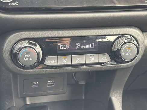 Certified 2024 Nissan Kicks SR image 7