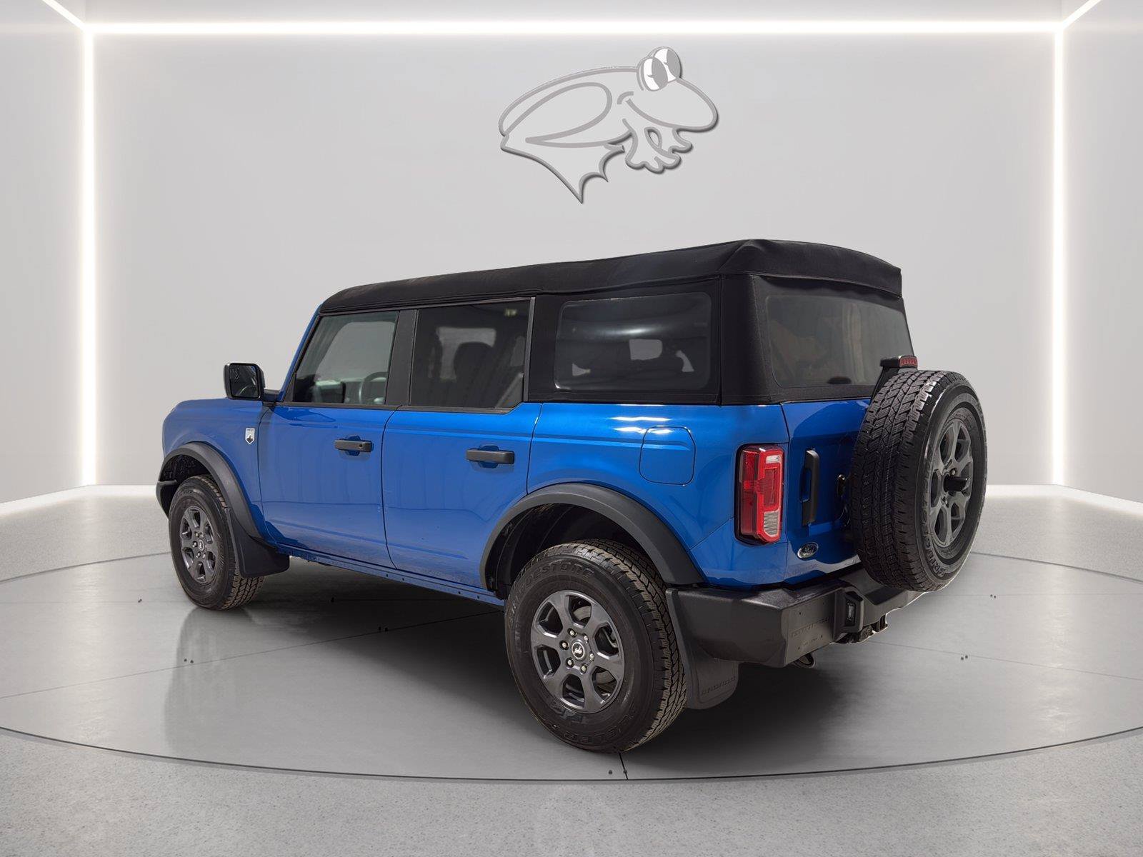 Used 2024 Ford Bronco Big Bend AWD/4WD image 3