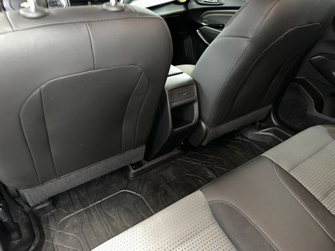 Certified 2024 Chevrolet Trax LT w/ Driver Confidence Package image 18